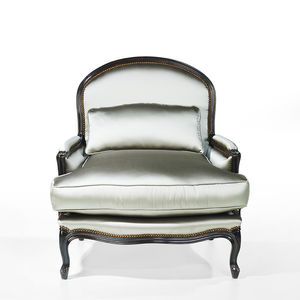 fauteuil de style Louis XV 1