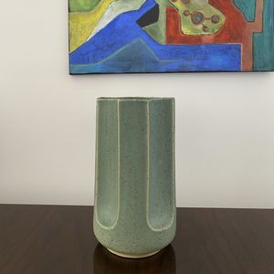 vase contemporain
