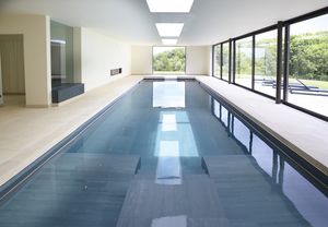 piscine d'intérieur 1