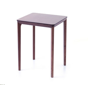 table mange-debout contemporaine