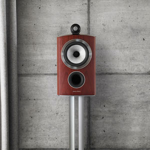 enceinte sur pied / en bois