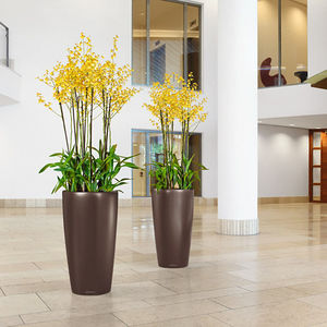 pot de jardin en plastique 1