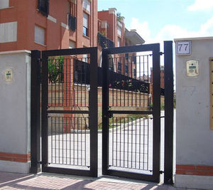portillon en acier