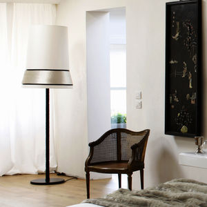 lampe sur pied