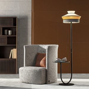lampe sur pied
