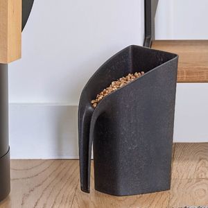 doseur pour pellets en plastique 1