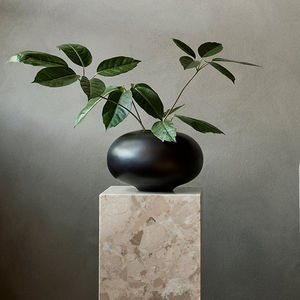 vase contemporain