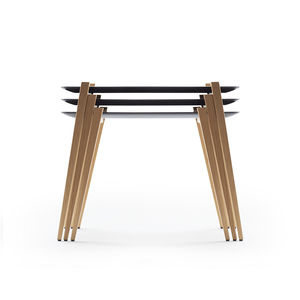 table gigogne contemporaine