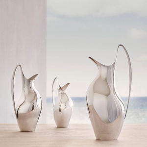 carafe en acier inoxydable poli