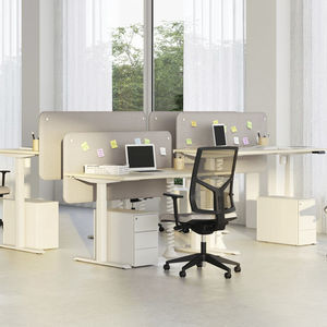 bureau sur pied