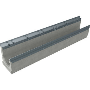 caniveau avec grille