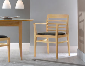 chaise contemporaine