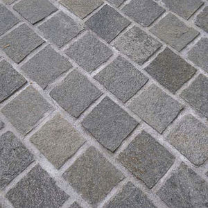 pavé en quartzite