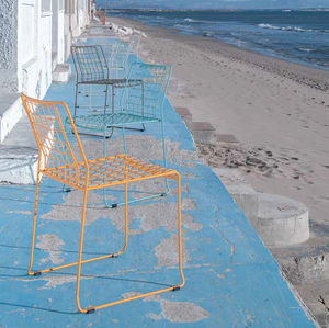 chaise contemporaine 1