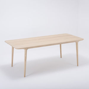 table contemporaine 1
