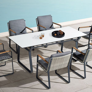table à manger contemporaine / en aluminium / rectangulaire / de jardin
