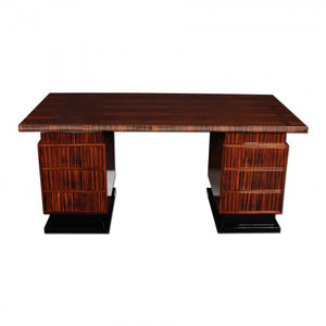 bureau sur pied