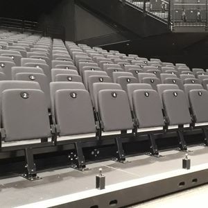 chaise d'auditorium contemporaine 1