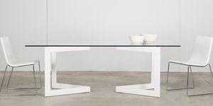 table contemporaine