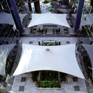 structure tendue câble-membrane 1