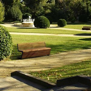 banc public contemporain