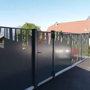 portillon en aluminium