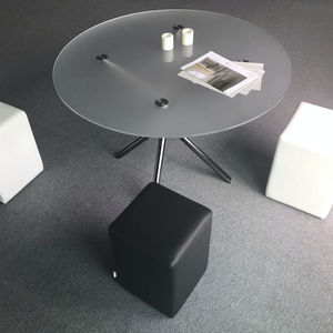 table contemporaine