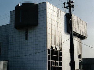 façade ventilée en aluminium / en plaques