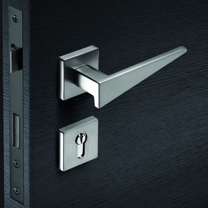poignée pour porte 1