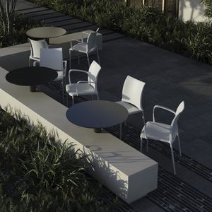 chaise contemporaine 1