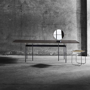 table contemporaine