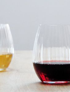 verre à vin / à usage domestique / professionnel