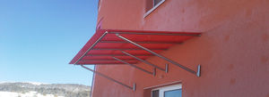 auvent pour terrasse / d'entrée / pour fenêtre / pour porte