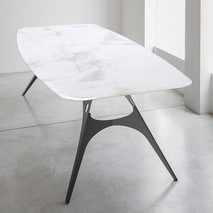 table contemporaine