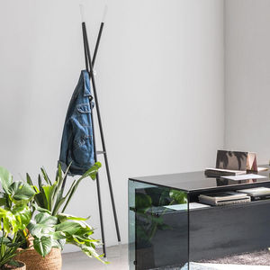 porte-manteau sur pied 1