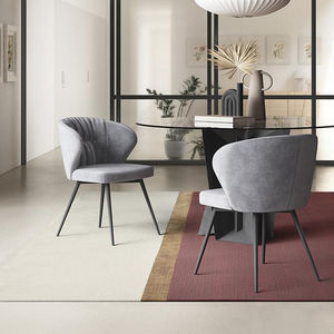 chaise contemporaine 1
