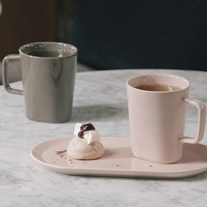 tasse en porcelaine