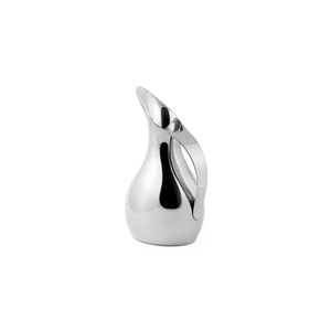 carafe en métal