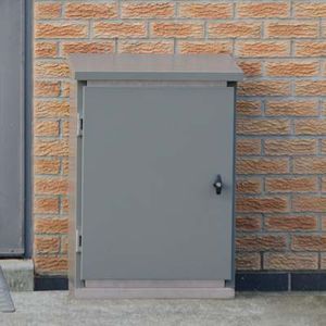 coffret électrique sur pied