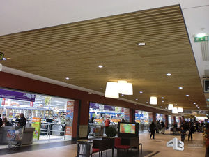 faux-plafond en bois