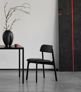 chaise de salle à manger design minimaliste 1