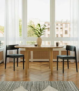 table à manger design scandinave 1