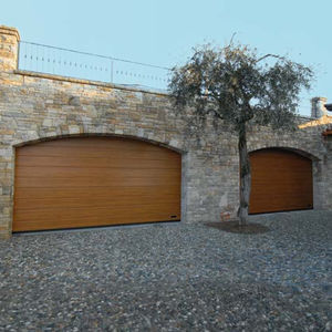 porte de garage sectionnelle 1