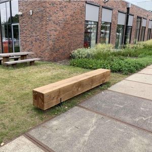 banc public contemporain