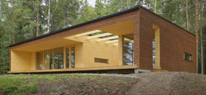 maison préfabriquée / contemporaine / en bois massif / écologique
