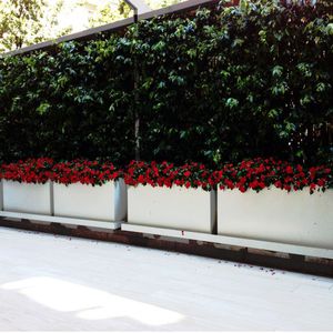 jardinière en métal