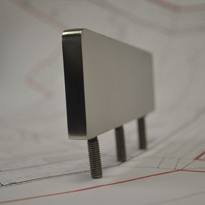clou podotactile en inox