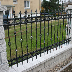 clôture à barreaudage 1