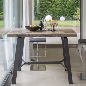 table contemporaine