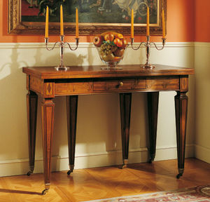 console de style Louis XVI
